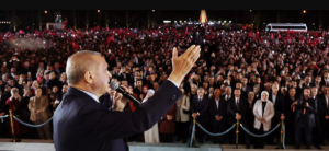 Cumhurbaşkanımız Erdoğan, Cumhurbaşkanlığı Külliyesi’nde vatandaşlara hitap etti